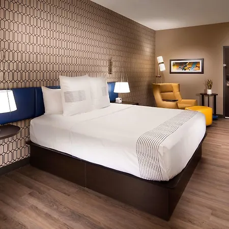 Glo Best Western Nashville Airport Exterior photo
